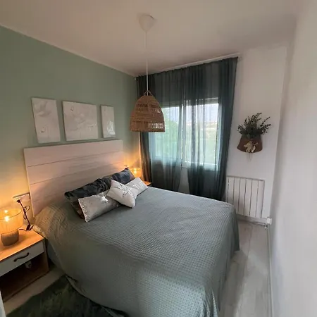 Botanic Terrace In Apartment Castelldefels